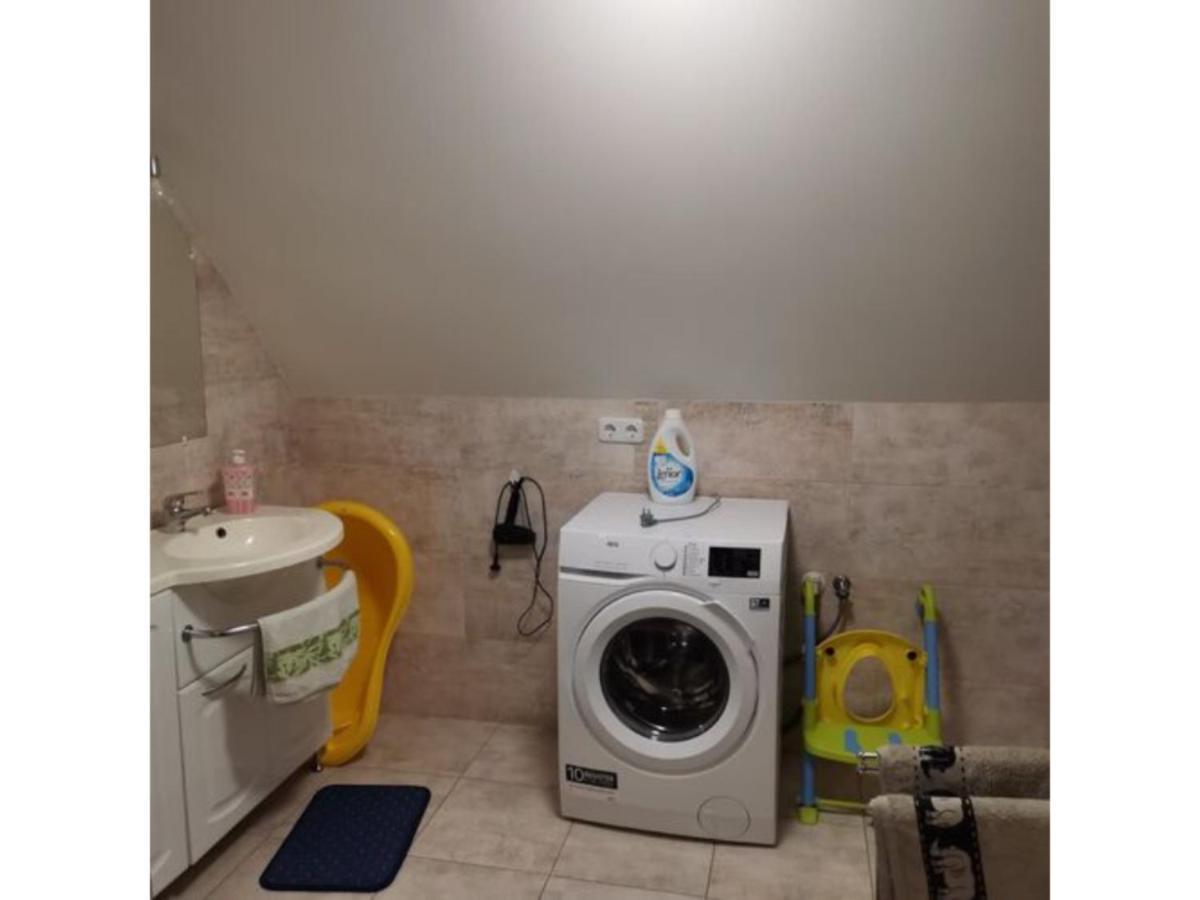 タタForras Vendeghazアパートメント エクステリア 写真